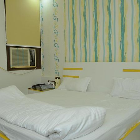 Hotel Paradise Inn Auraiya Εξωτερικό φωτογραφία